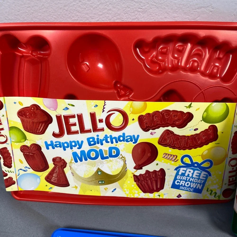 Jell-O Jiggler Molds Lot of 4 Birthday Phineas Ferb Monsters Univ Christmas‎